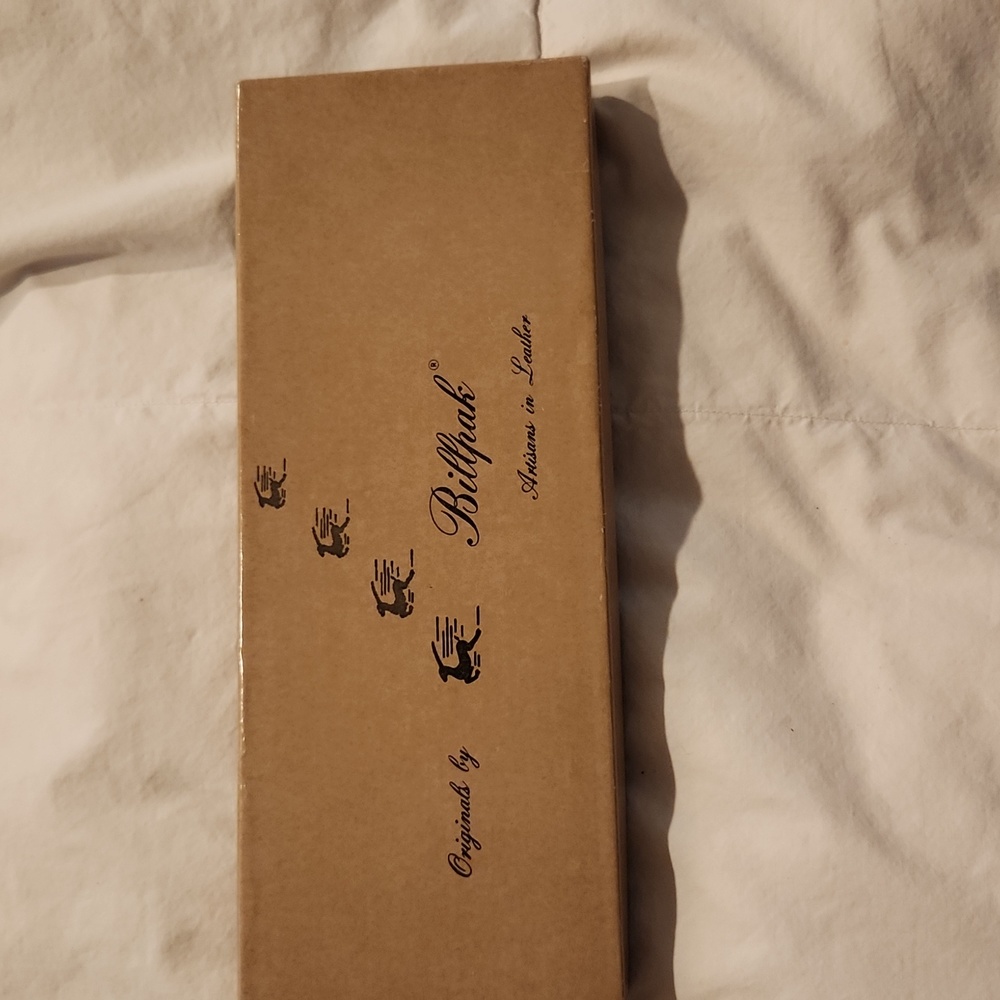 Wallet New in box